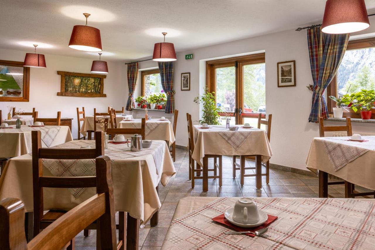 Bed and Breakfast Le Reve à Courmayeur Extérieur photo