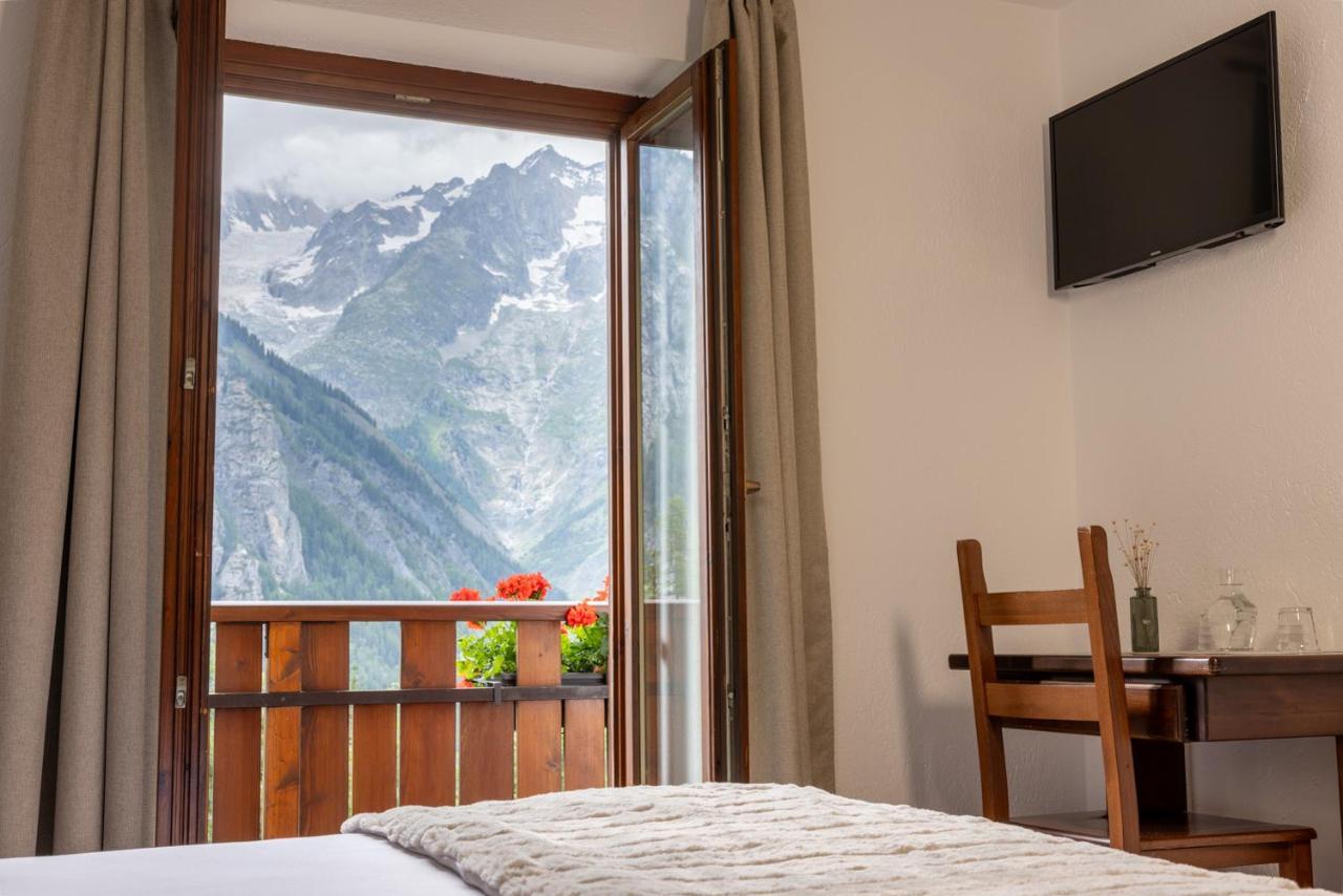 Bed and Breakfast Le Reve à Courmayeur Extérieur photo