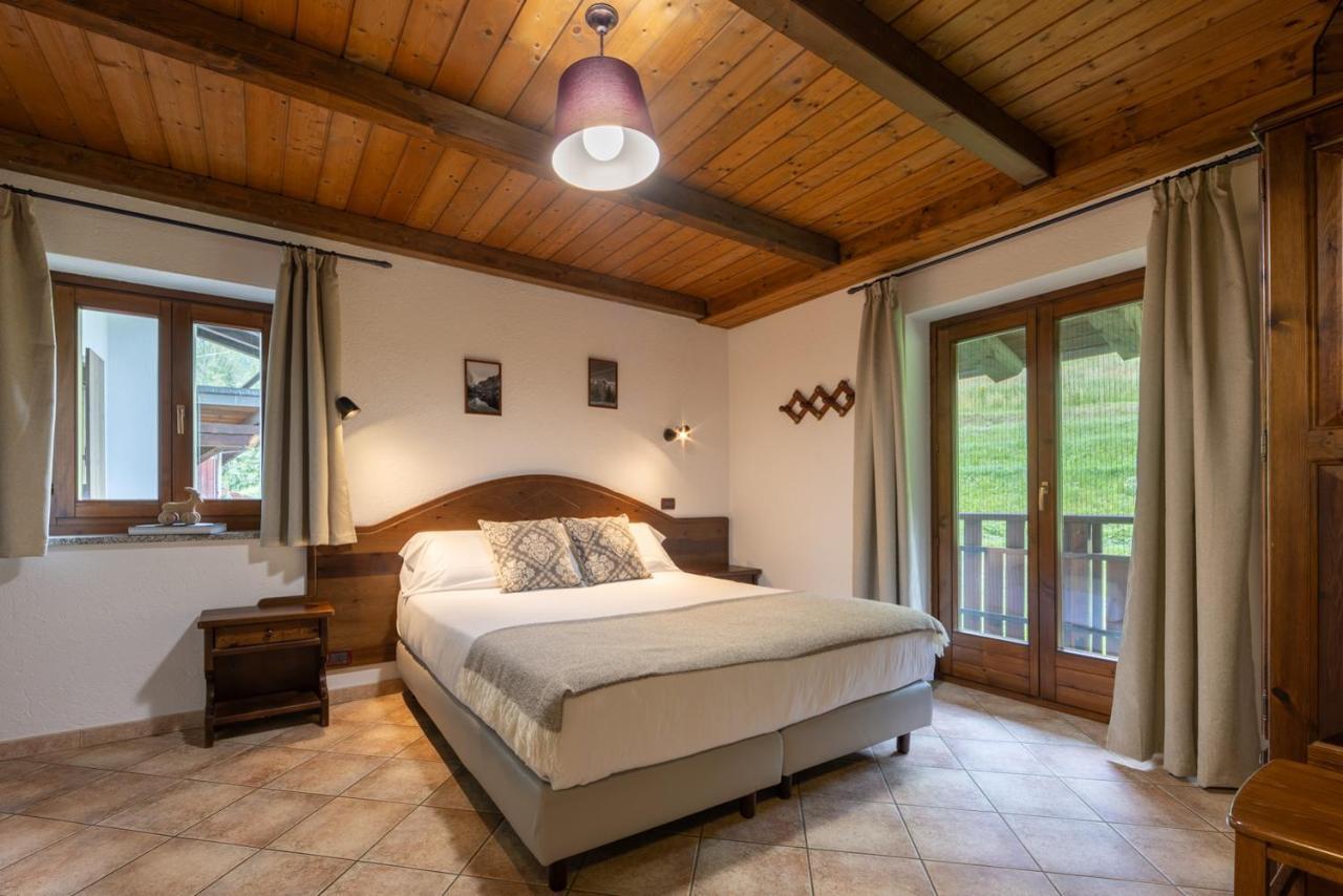 Bed and Breakfast Le Reve à Courmayeur Extérieur photo
